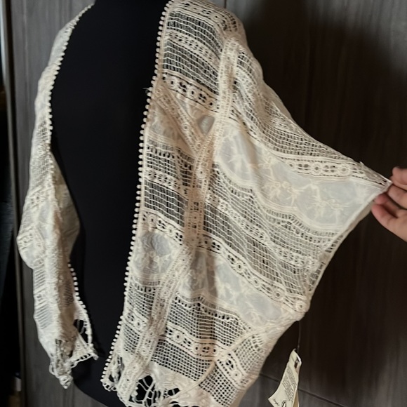 Democracy kimono - Picture 2 of 9